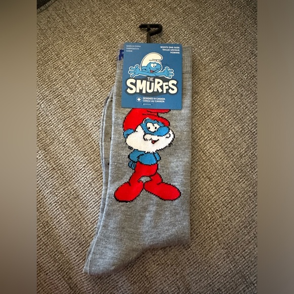 Smurfs socks.  Fits Men’s shoe size 7-12 US 2 pair.  Papa Smurf novelty - Picture 3 of 6